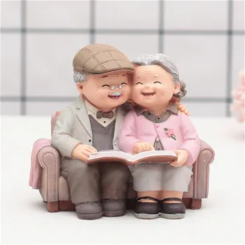

CREATIVE GRANDPARENTS LOVER FIGURINES COUPLE MINIATURE ORNAMENTS RESIN OLD PARENTS CRAFTS WEDDING ANNIVERSARY GIFTS HOME DECOR