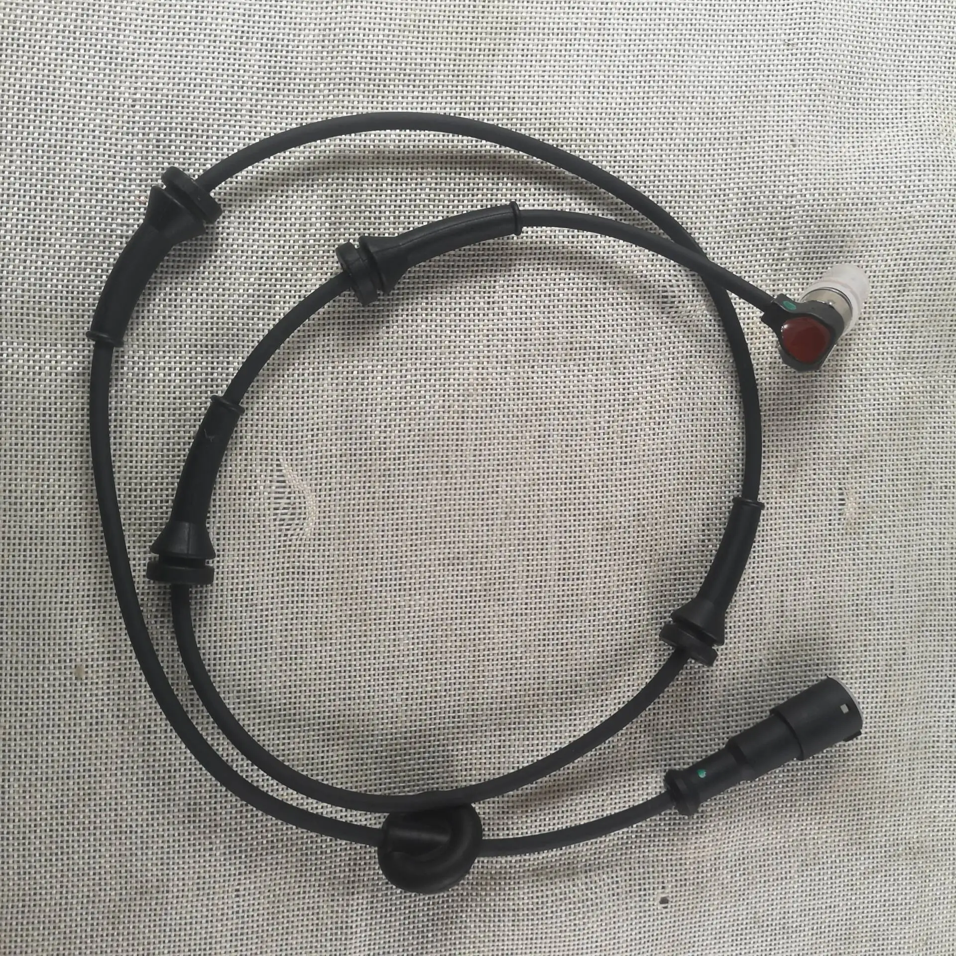 Датчик скорости колеса ABS передний левый и правый для Land Rover Discovery Mk2 98 04 TAR100060 TAR100060G