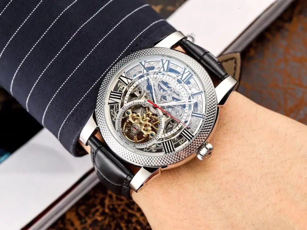 

WG10109 Mens Watches Top Brand Runway Luxury European Design Automatic Mechanical Watch