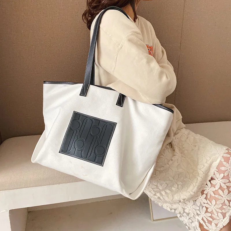 

Women's Large-capacity Fashion Texture Tote Bag Students Contrast Color Simple Wild Canvas Shoulder Bag Leisure Shopping Bags