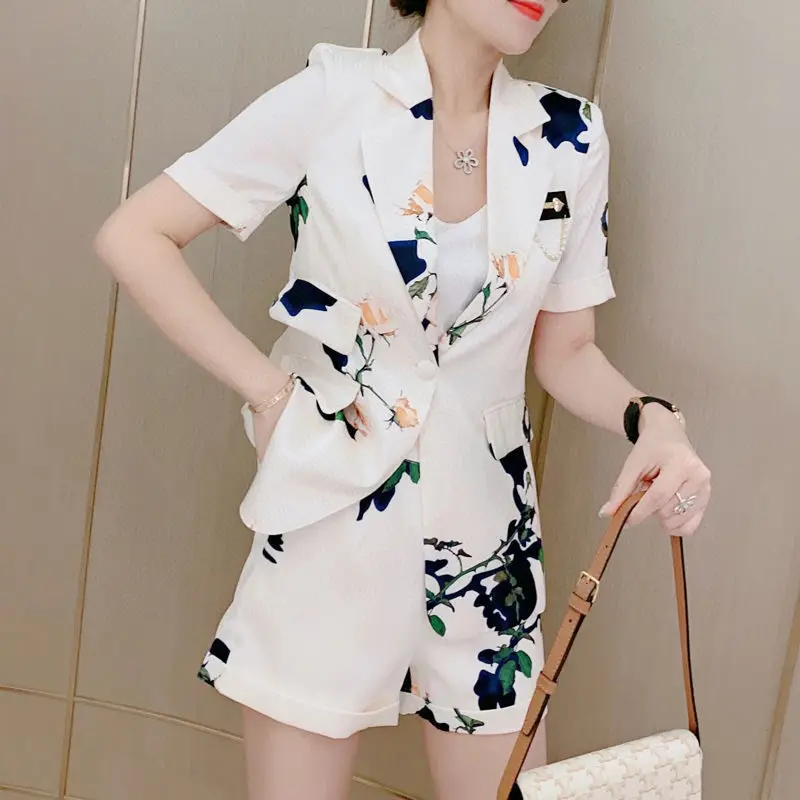 

2021 Summer Women Floral Print Blazer 2 Pieces Set Elegant Single Button Work Suits Office Ladies Blazer Jacket with Short Pants