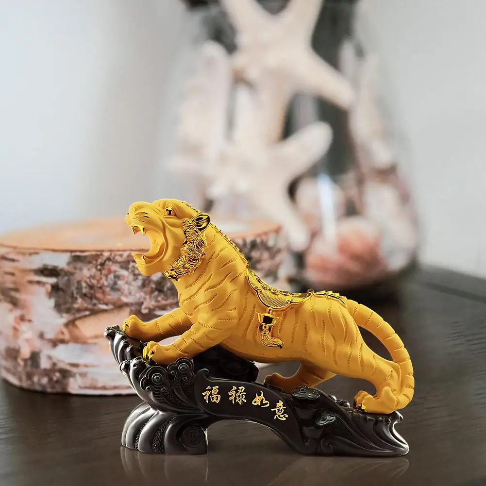 Balenciaga Tiger Sculpture atelieryuwa.ciao.jp