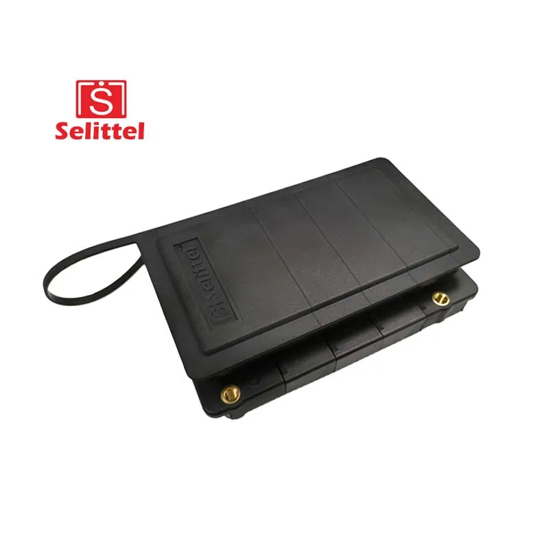 SL-157 Rear Terminal ATC/ATO Fuse Block 15710-RTA Fuse holder