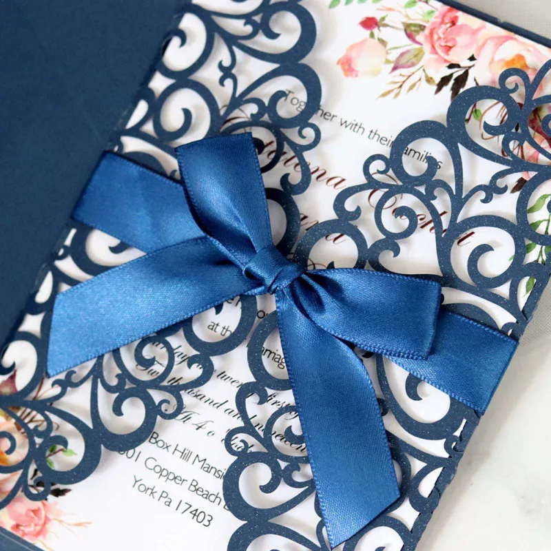 

10PCS European Style Rose Pattern Invitation Laser Hollow Invitation With Envelope Wedding Supplies DE