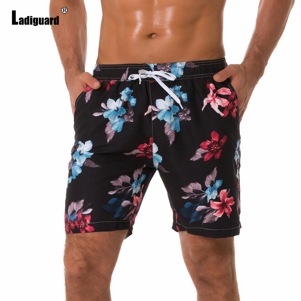 Ladiguard Plus size Men Leisure Flamingo Print Shorts 2022 Summer New Sexy Drawstring Shorts Male Casual Pocket Beach Half Pants casual shorts for women