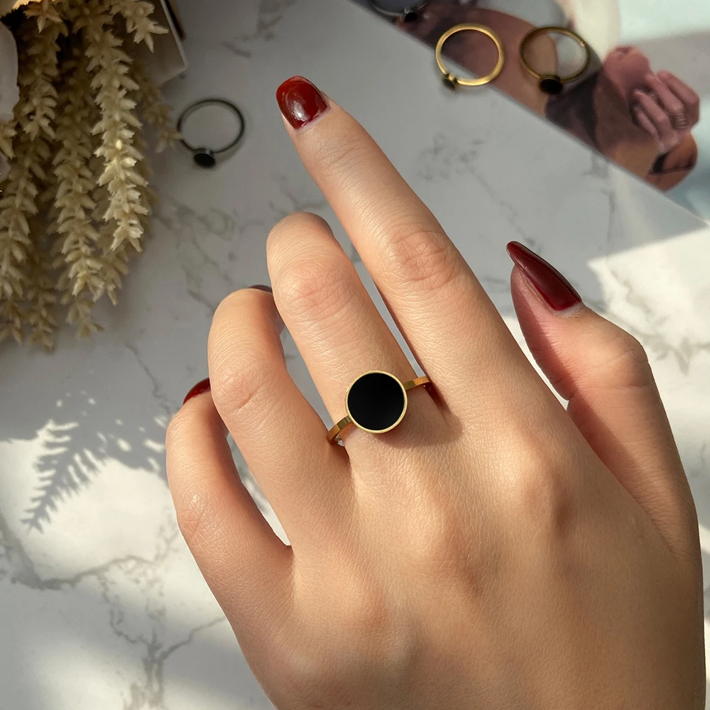 Female Stainless Steel Ring Black Stone  Black Stone Ring Women Winding -  Stainless - Aliexpress