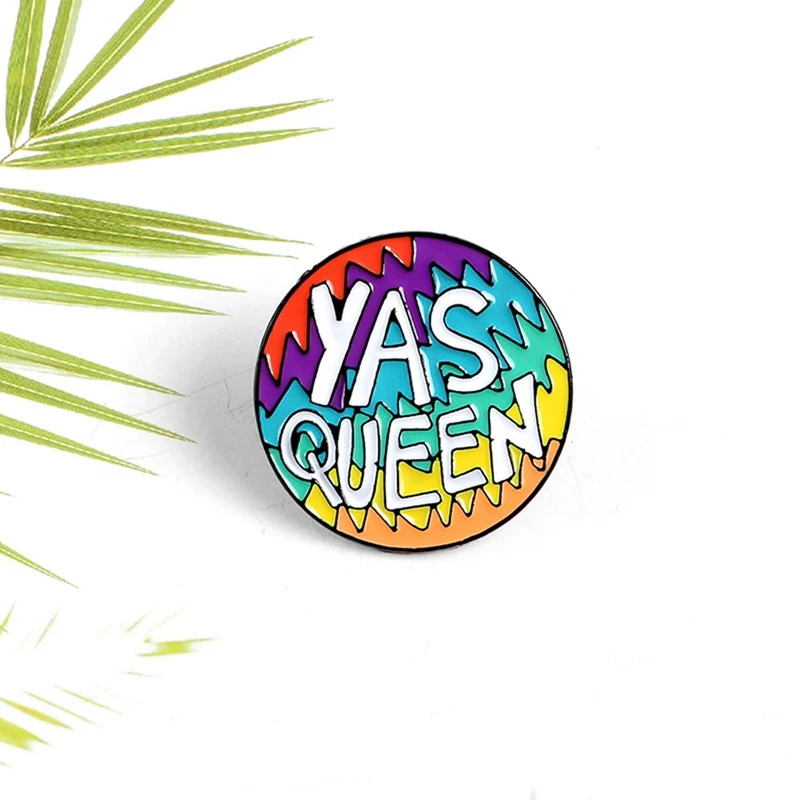 Значки с героями мультфильмов, буквы YAS QUEEN, броши для женщин и мужчин, креативные радужные Цветные булавки, ювелирные изделия, эмаль, булавка, рюкзак, сумка, аксессуары