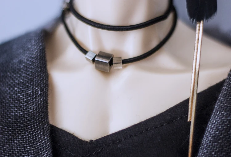 BJD аксессуары для кукол подходят для 1/3 1/4 MSD Размер дяди модное черное металлическое квадратное черное ожерелье-кукла особенная - Цвет: Черный