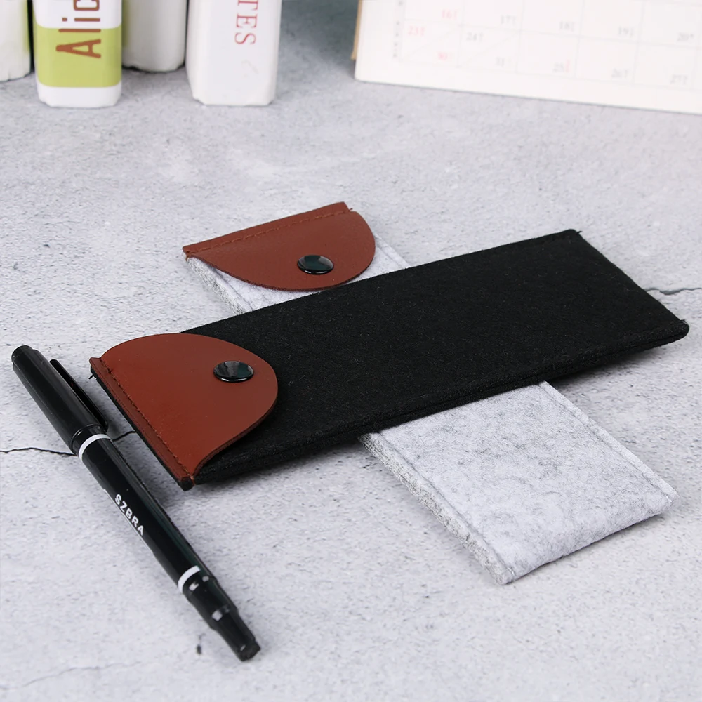 

1 PC Felt Pen Bag Mini Buttons Stationery Bag Simple Style Portable Solid Color Storage Pouch Pens Box School Supplies