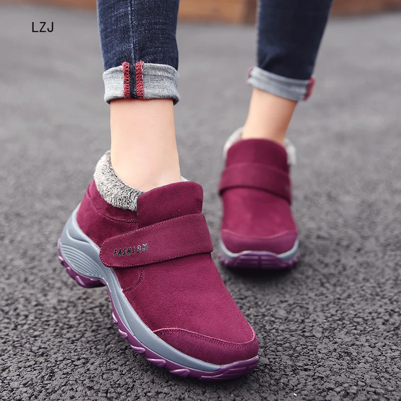 

Women Snow Boots Short Plush 2019 Winter Shoes Women Flat Ankle Boots Flock Rubber Sneaker Anti-slip Botines Mujer Plus Size 42