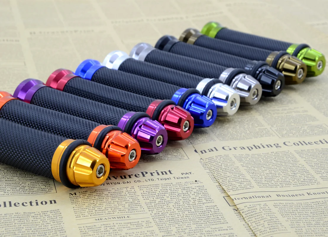 

7/8 "22mm Universal Motorcycle Handle Handlebar Hand Bar Grip For Kawasaki Honda Yamaha KTM Suzuki Benelli Ducati CBR Ninja ZZR