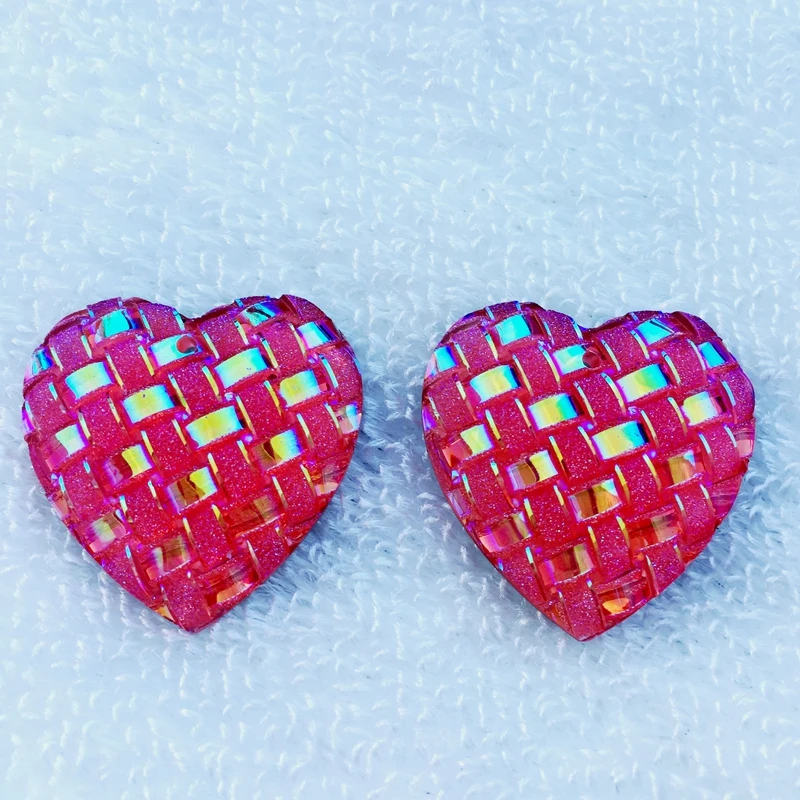 

YUSDTSHA 4pcs Resin Rhinestones Heart-shaped Flatback Crystal Rhinestones Sew-on Stones holes DIY Sewing Dress Craft -B961