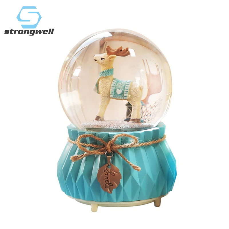 Скандинавском стиле лося разноцветными огоньками автоматический Снежный шар