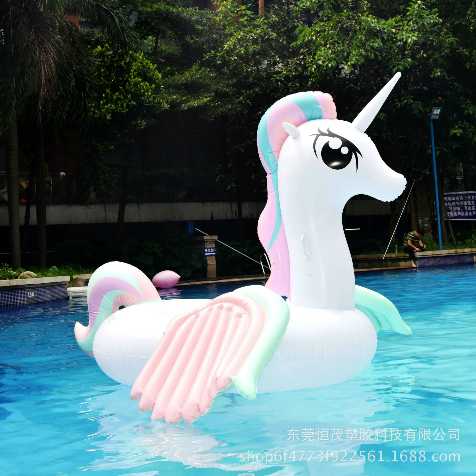 

Factory Currently Available Supply New Style Inflatable Color Wings Unicorn PVC Inflatable Water Unicorn Riding Floating Row