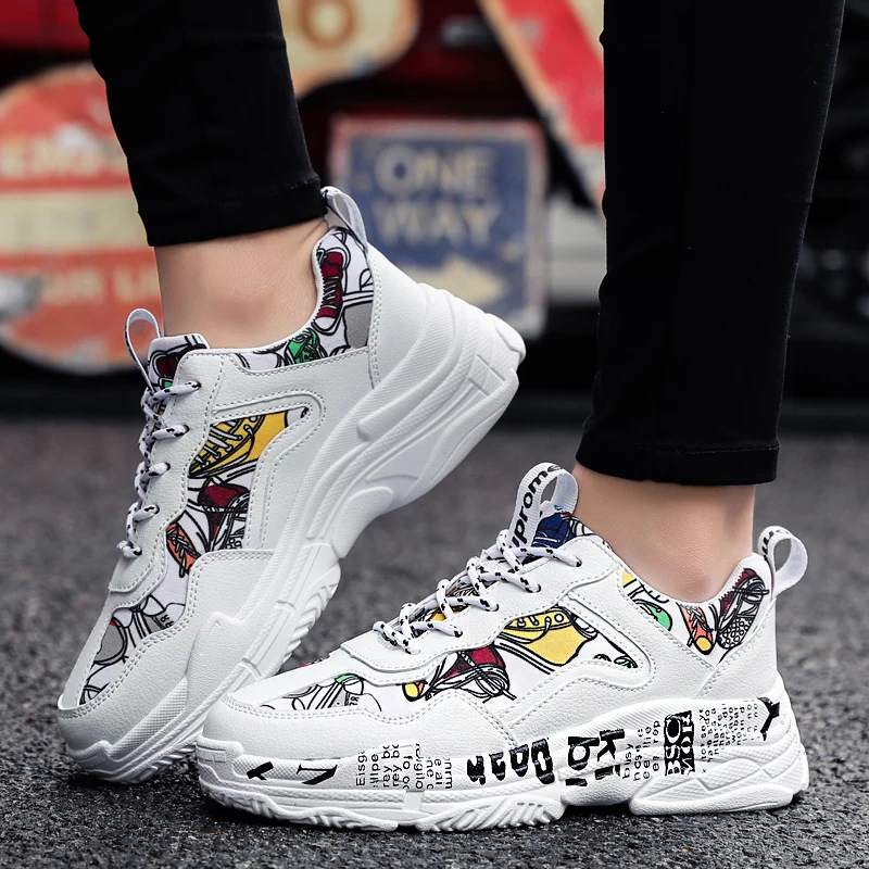 

Chunky Sneakers Women 2020 Spring Casual Fashion Shoes Graffiti Flats Ladies Vulcanized Shoes White Sneakers Zapatos Mujer Y830