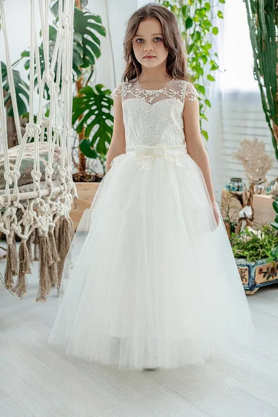 cute-princess-flower-girls-dresses-lace-tulle-floor-length-cap-sleeves-birthday-party-dresses-first-communion-dresses-with-ribbon-sash (5)_副本
