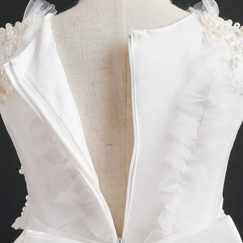 13153993635_1391900292