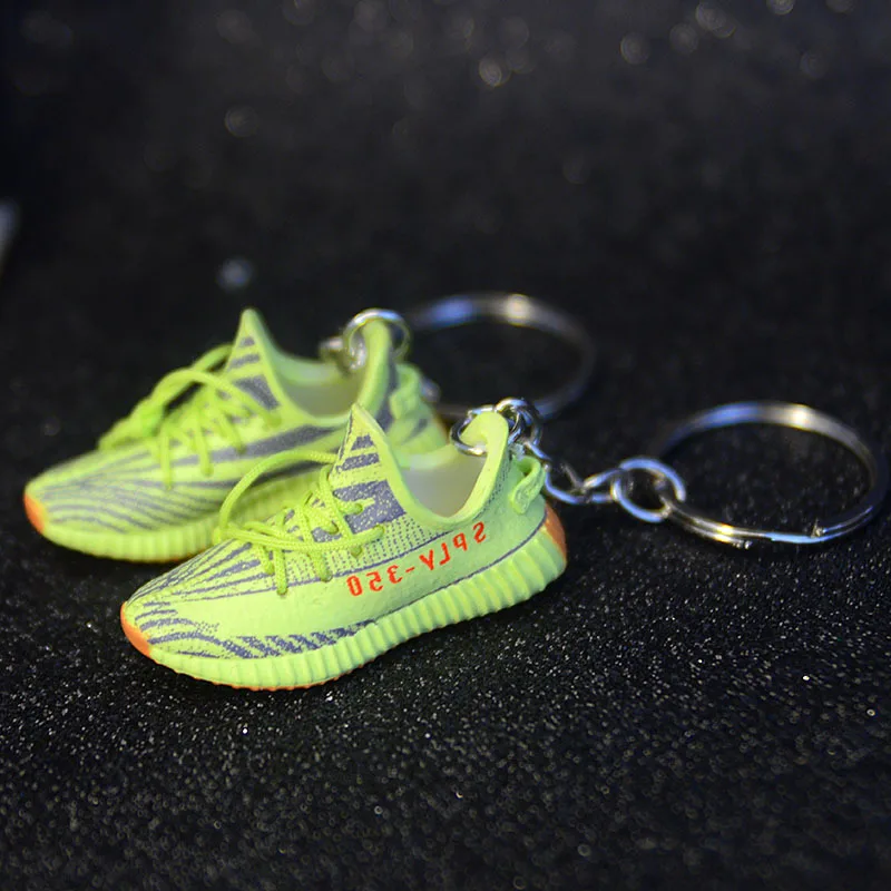 3D Mini Yeezye Sneaker Keychain Shoes Model Backpack Pendant For Boyfriend Birthday Party Present High Quality Shoes Keyring Hot 3D Mini Yeezye Sneaker Keychain Shoes Model Backpack Pendant For Boyfriend Birthday Party Present High Quality Shoes Keyring Hot
