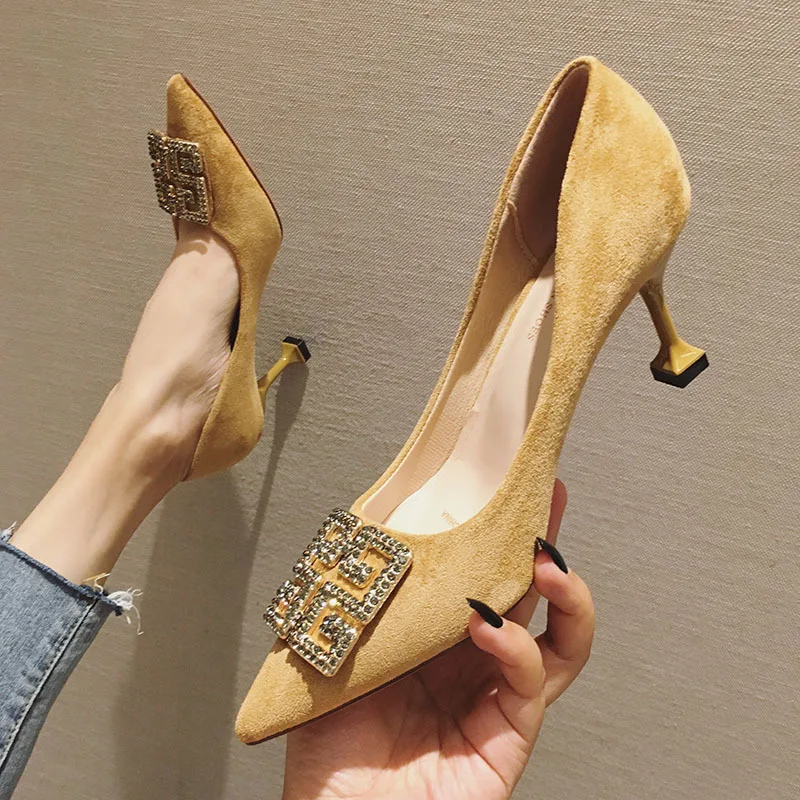 

Spring and autumn new brand designer wild net red high heels French girl small fine with rhinestone pointed black cat with singl