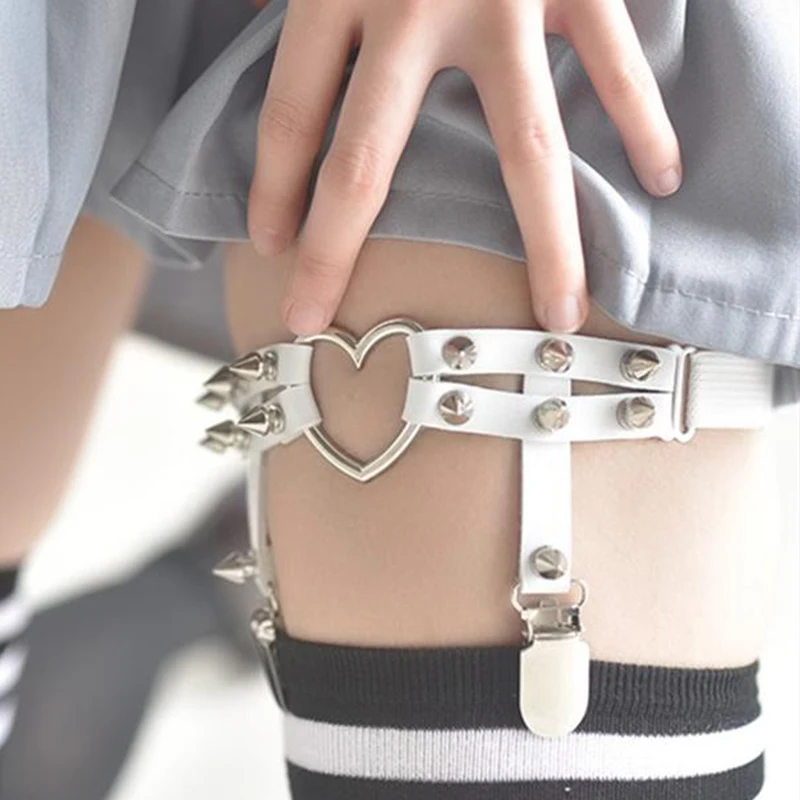 

Harajuku Leather thigh garter Belt Women Punk Body Harness Heart Shape Tight Suspender Metal Rivet Leg Harness Bondage Belt