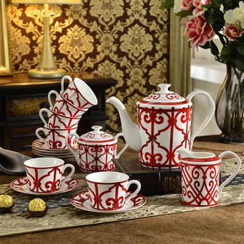 

Red Porcelain Coffee Cup Set Ceramic Teapot Sugar Jar Milk Pot Kitchen Tableware Luxury Housewarming Gift Unique Tea Cups Europe