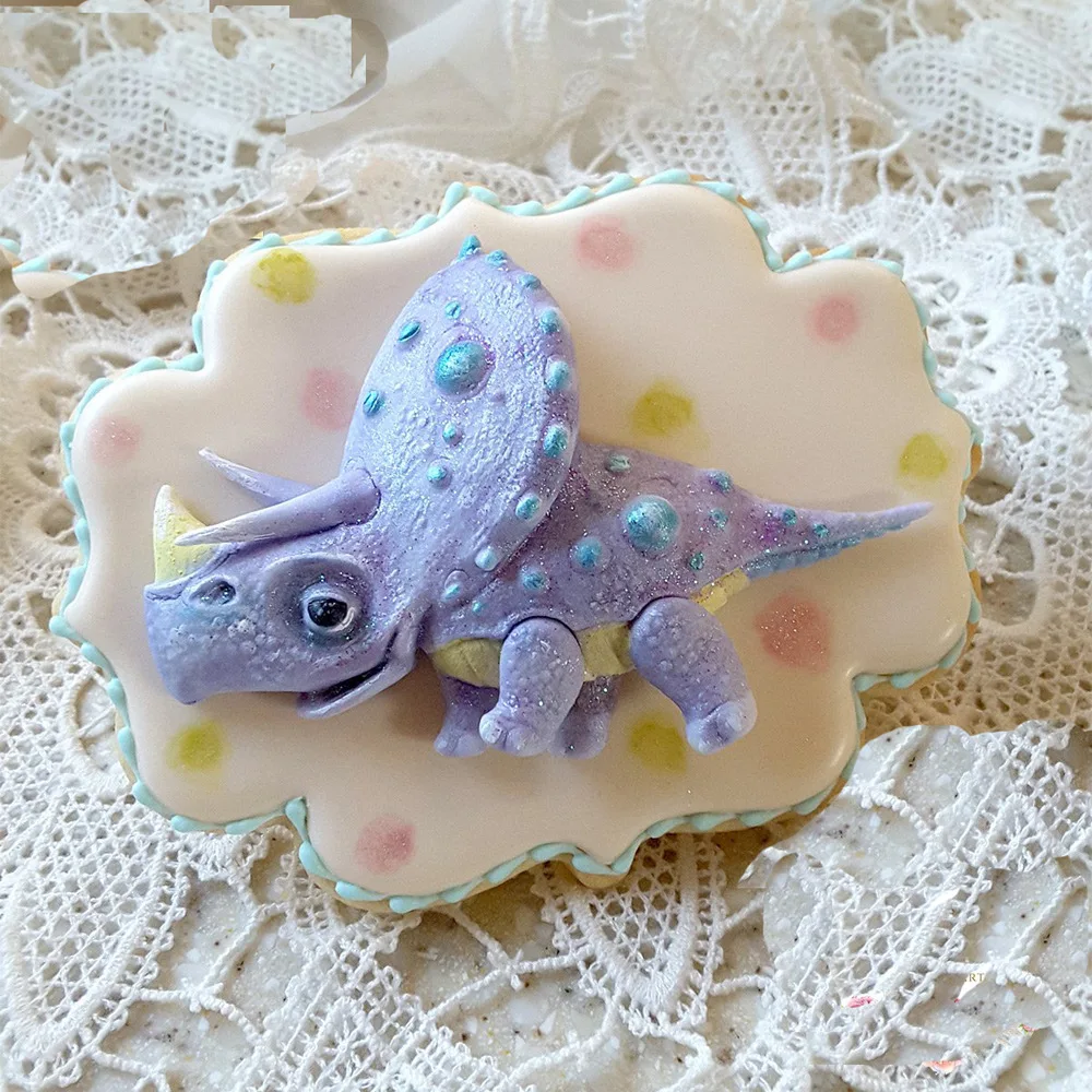 Cute Grass Dinosaur Silicone Mold Resin Kitchen Baking Tools DIY Cake Chocolate Candy Fondant Moulds Pastry Dessert Decoration