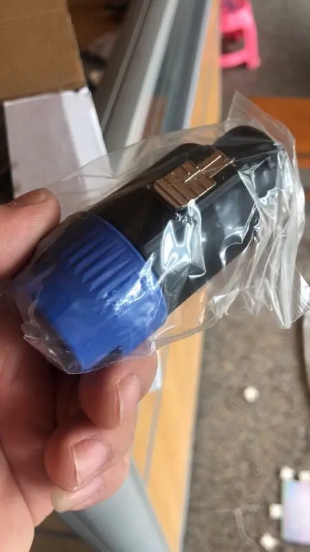 

10pcs NEW Updated version Audio plug NL8FC 8P 8Pin NL8FX Speakon 4Pole Plug Male Audio Speaker Connectors CONNECTOR Ohm head