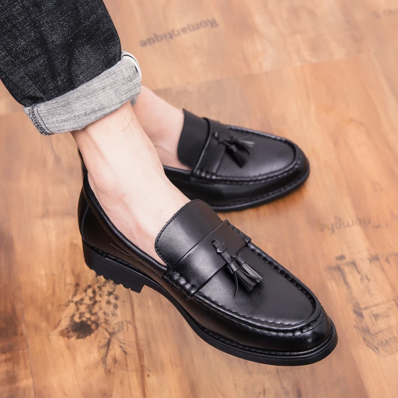 

Men Flat Formal Patchwork Tassel Leather Shoes outdoor Handmade Wedding Party Men Loafers business dress Moccasins Dress Shoes 5