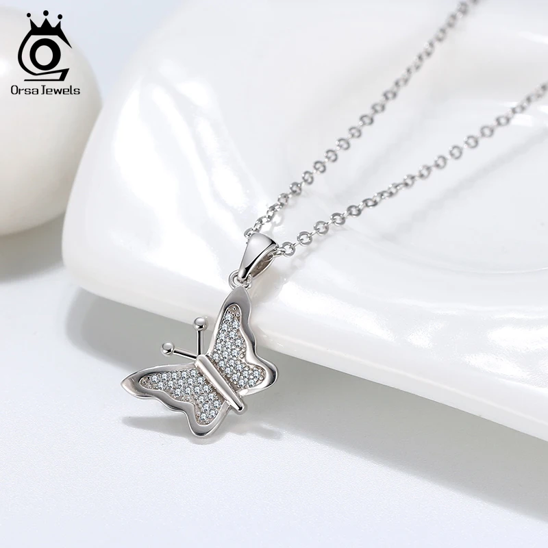 

ORSA JEWELS Animal Pendant Necklaces 925 Silver with Butterfly Shape AAAA Zircon Necklace for Women Jewelry Party Gift OSN229