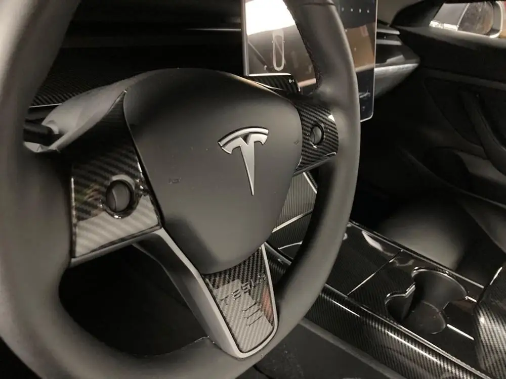 Блестящие нашивки из углеродного волокна для украшения штурвал Tesla Model 3