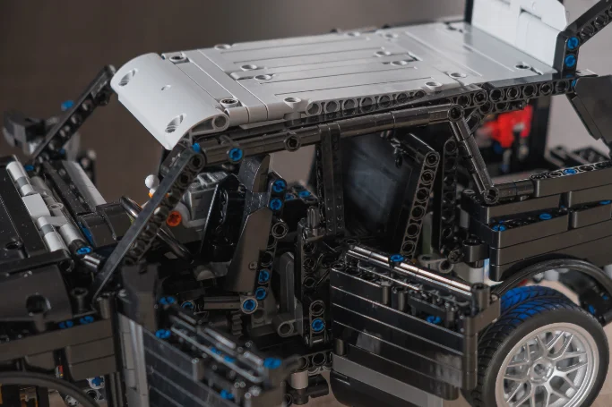 MOC 29991 Land Rover Range Rover VOGUE by Kaind45