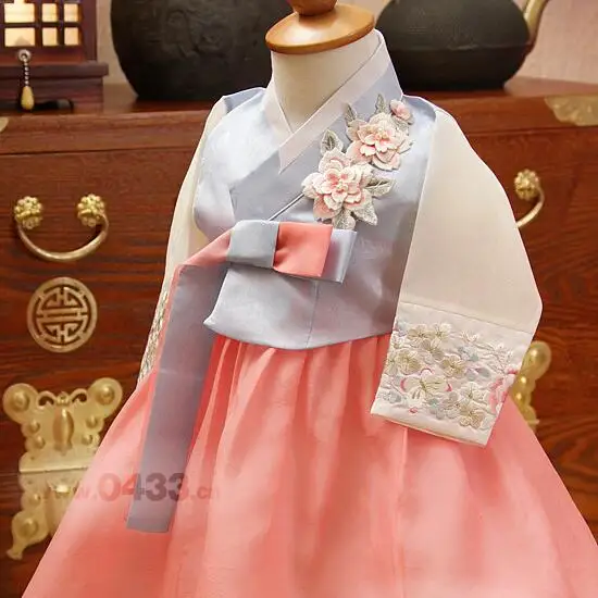 

Детская традиционная вышивка Hanbok для девочек, Корея, 65-130 см, Детская сцена