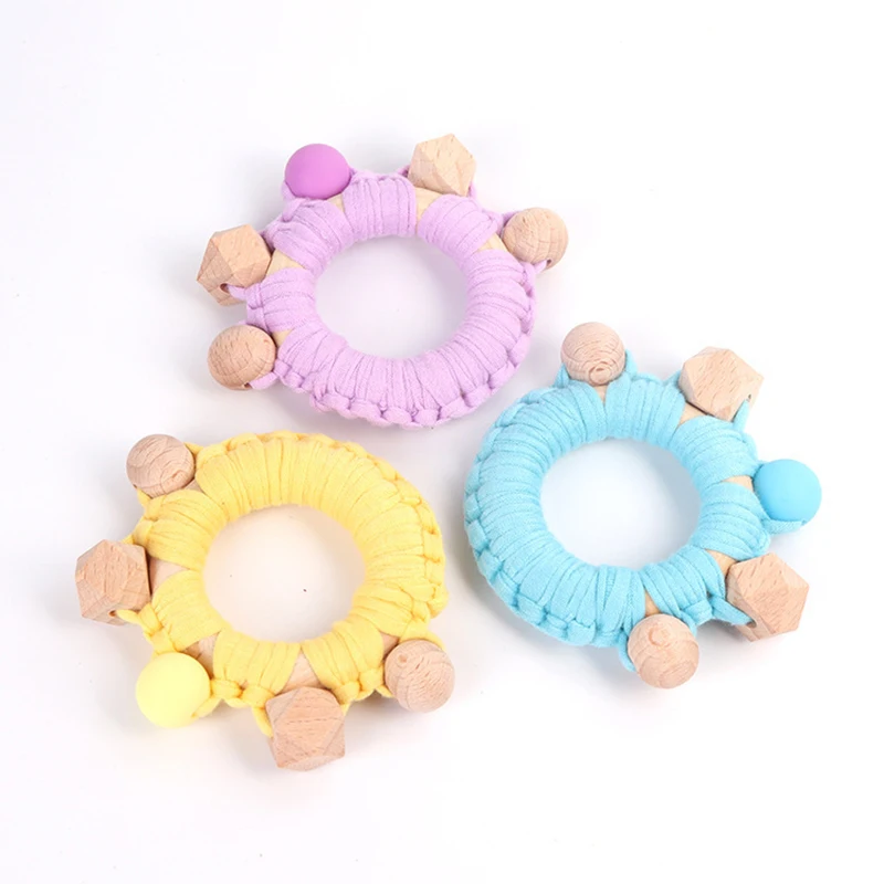 

1PC Baby Teether Animal Wood Rings DIY Crochet Rattle Soother Bracelet Food Grade Wooden Teether Nursing Pendant Teething Toys