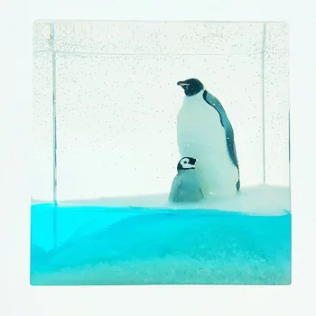 

8cm Crystal Epoxy Ocean Decoration Mini Epoxy Mother-Child Penguin Model DIY Crafts Filling Supplies For Kids Birthdaty Gifts