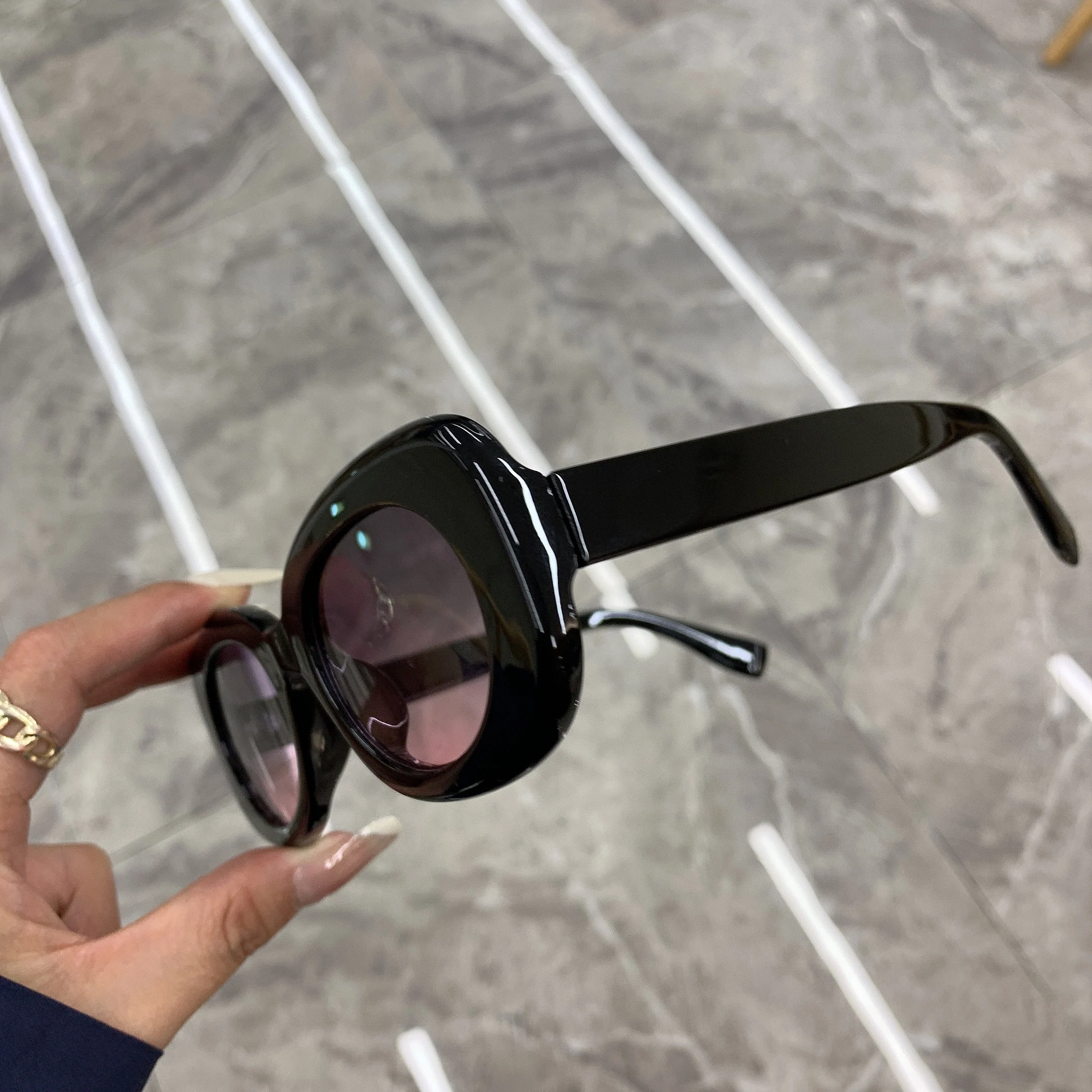 KAMMPT New Oval Big Frame Ladies Sunglass  Fashion Femalle Sunglasses Trendy 2021 Retro Designer Sun Shades Eyewear UV400