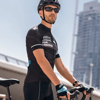 

Santic Men Cycling Jersey Pro Fit Two Colors Antislip Sleeve Cuff Road Bike MTB Short Sleeve Breathable Jerseys K7M2026
