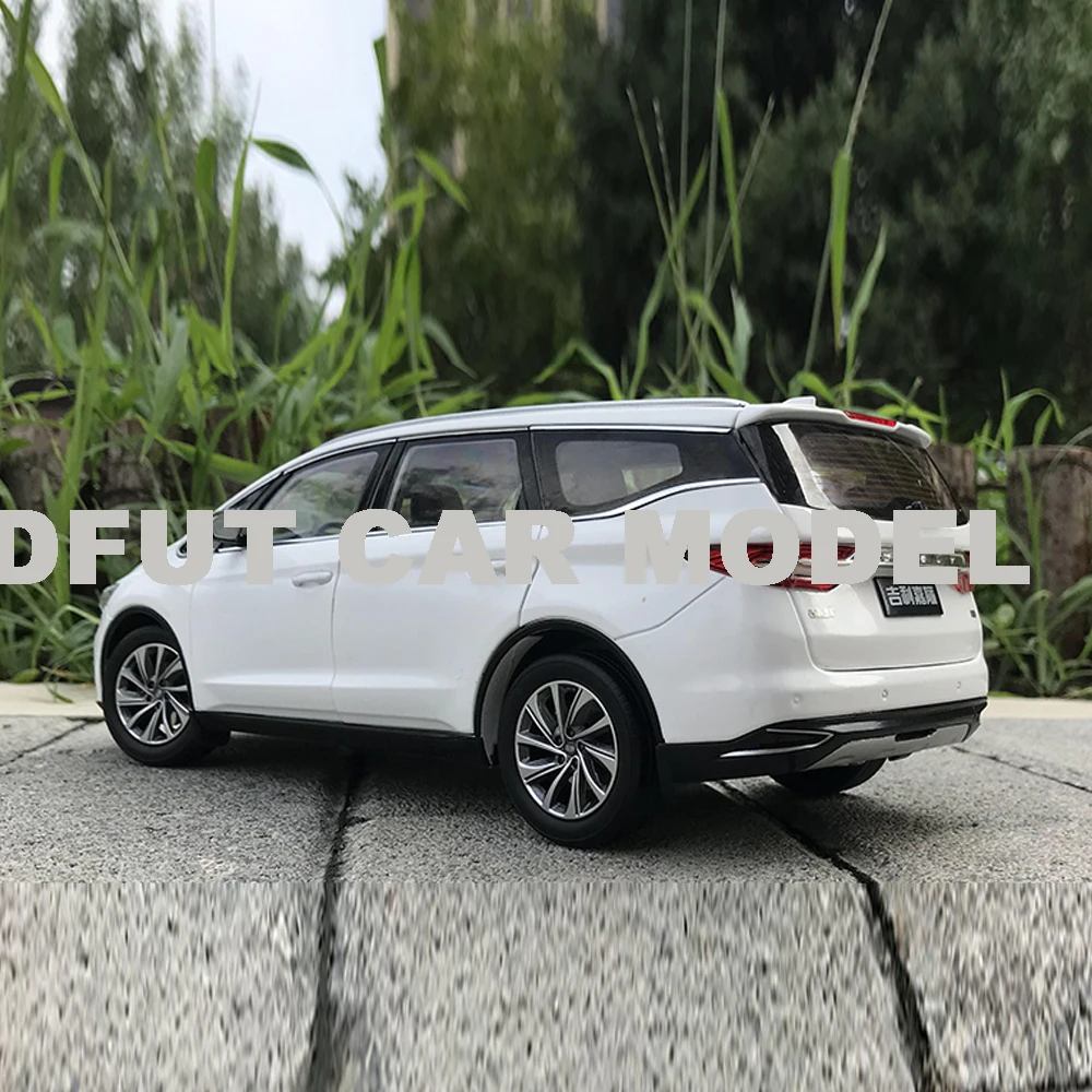 Модель автомобиля GEELY JIAJI MPV 1:18 из сплава оригинальная Авторизованная аутентичная