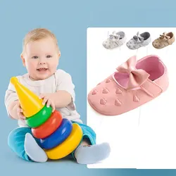 Bébé En Cuir PU Enfants Bow Fringe Motif Coeur À Semelles Souples Chaussures antidérapantes Chaussures de Berceau Bébé Fille Chaussures Chaussures Pour Bébés 
