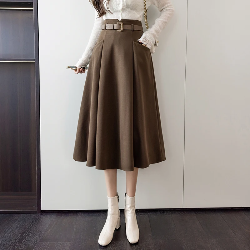 High waist skirt female 2021 autumn and winter new style solid color retro mid-length large swing A-line woolen skirt with belt white pleated skirt Skirts