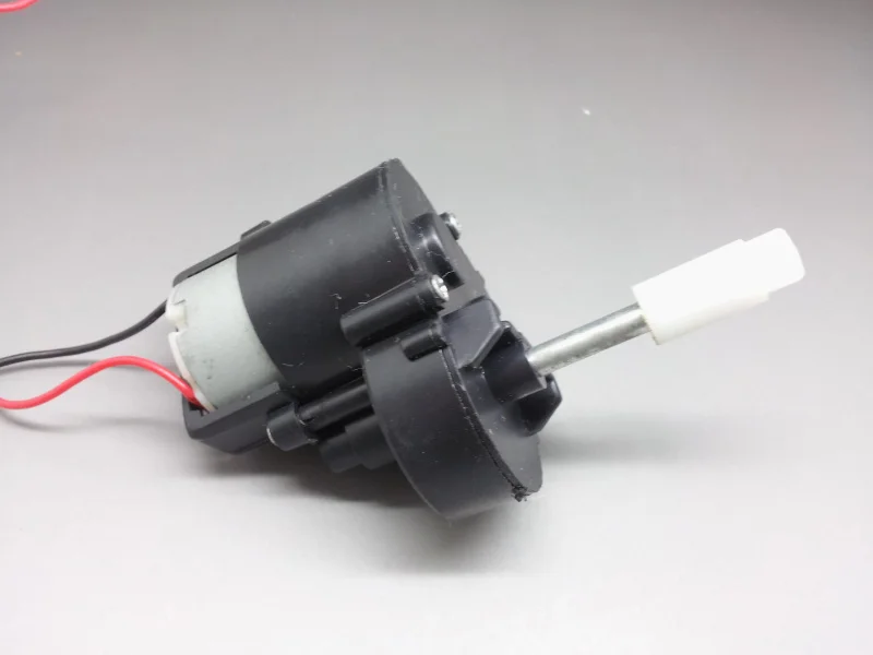 260 Тип игрушка модель высокоскоростной двигатель постоянного тока 1,5 V 2200 об/мин с конденсатор с алюминиевой крышкой 3V 6V Шестерни ed мотор