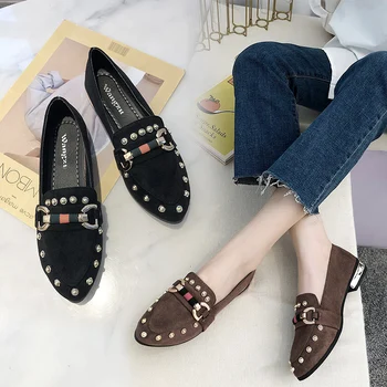 

2019 Autumn New Slip on Casual Shoes Woman Plus Size Flat Women Shoes Loafers Pointed Toe Rivet Ballet Flats Female Ladies Shoes