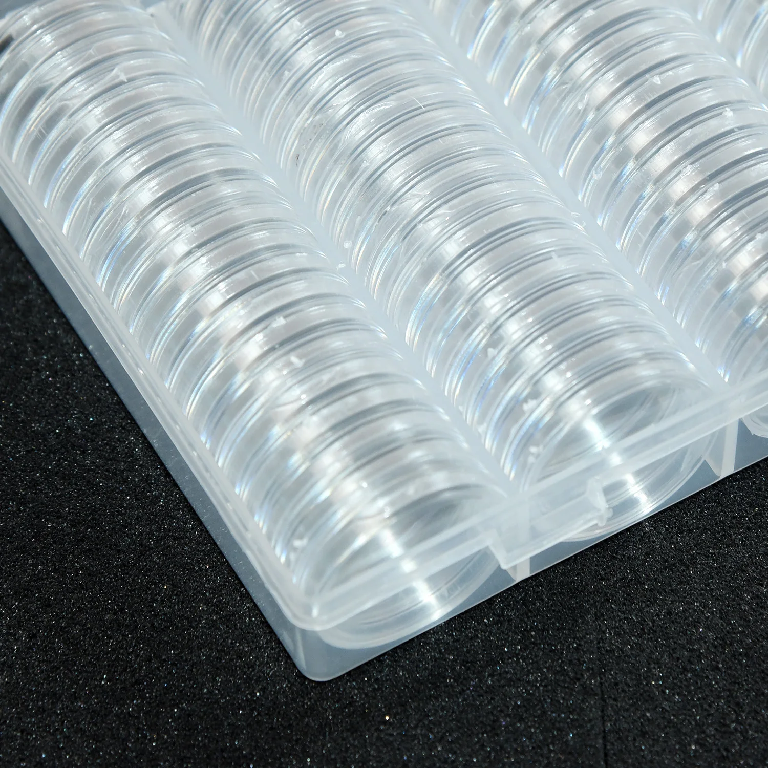 100pcs 27/30mm Coin Capsule box holder Capsules Container with Storage Organizer Box For Coin Collection Coin Case Storage Box