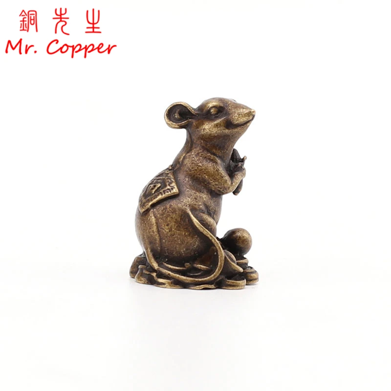 

Antique Brass Lucky Blessing Rat Figurines Ornaments Chinese 12 Zodiac Mouse Home Furnishing Mascot Cute Rat Statue Desk Decor