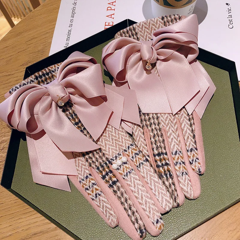 pink Розовые шерстяные женские перчатки атласные трехслойные с бантом полосатые с жемчугом плюс бархатные перчатки толстые зеленые перчатки - Цвет: pink