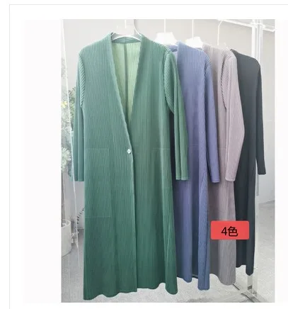 Горячая miyake одежда с вырезом Плиссированные Длинные рукава одна пуговица сплошной цвет утолщение Верхняя одежда Пальто - Цвет: Серый