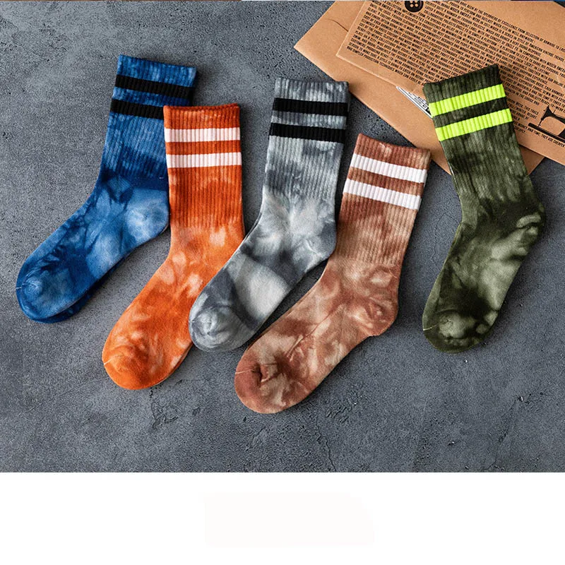 

New skateboard couple cotton socks two bars striped tie-dye European and American street hip-hop personality high socks