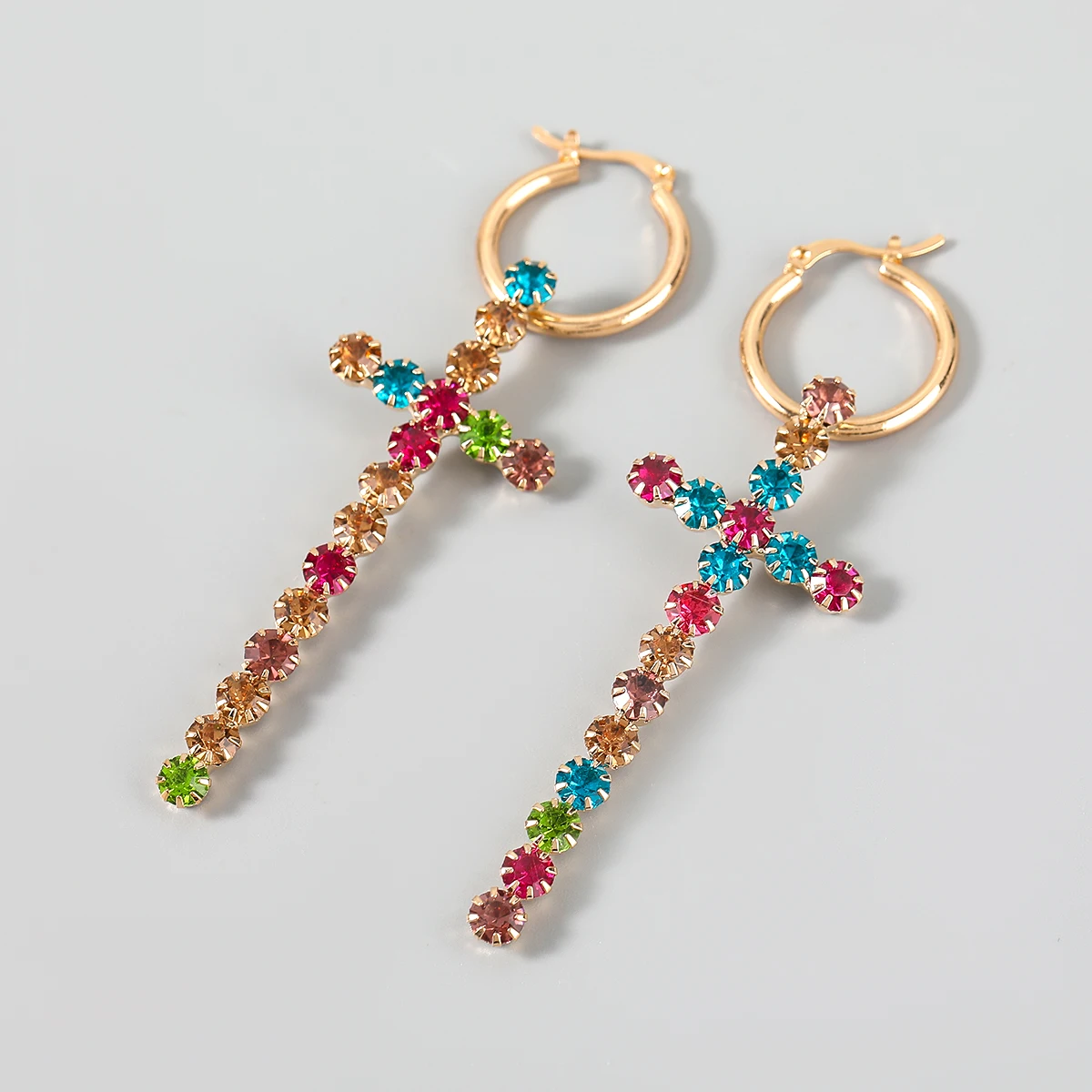 2021 Simple Metal Rhinestone Cross Earrings Family Party Popular Dangle Earrings Women's Retro Statement Earrings