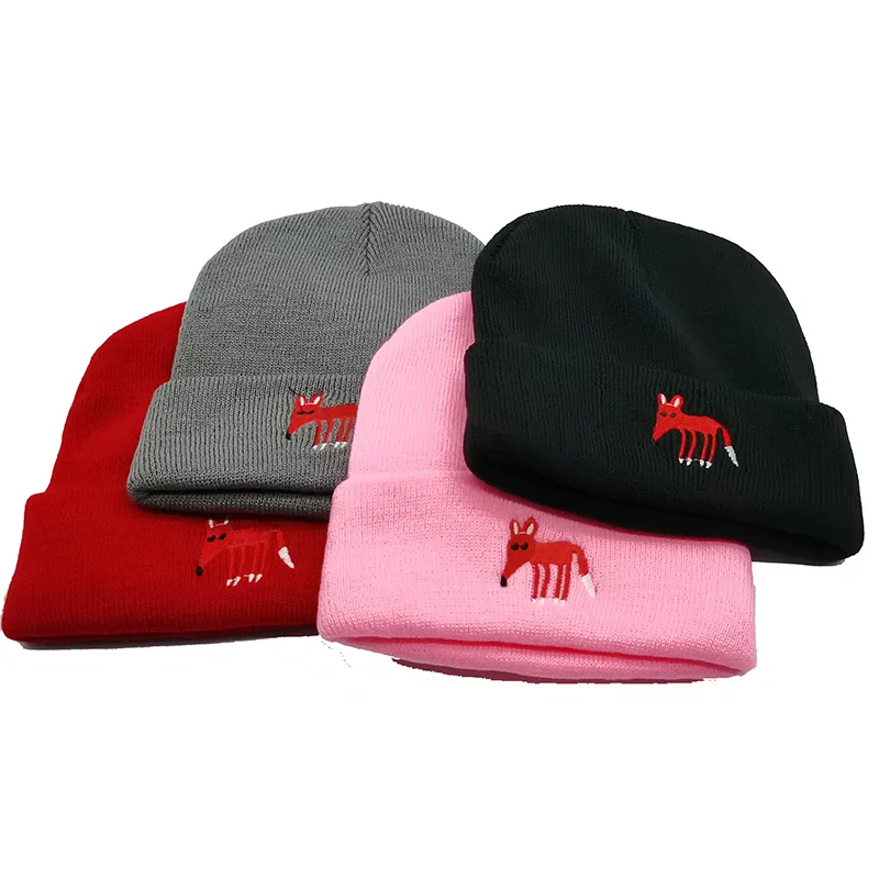 Зима-осень лиса короткий параграф унисекс Вязание шапочки шляпа для женщин на открытом воздухе Утепленная одежда Обёрточная бумага головка Карамельный цвет холодной шапки W61