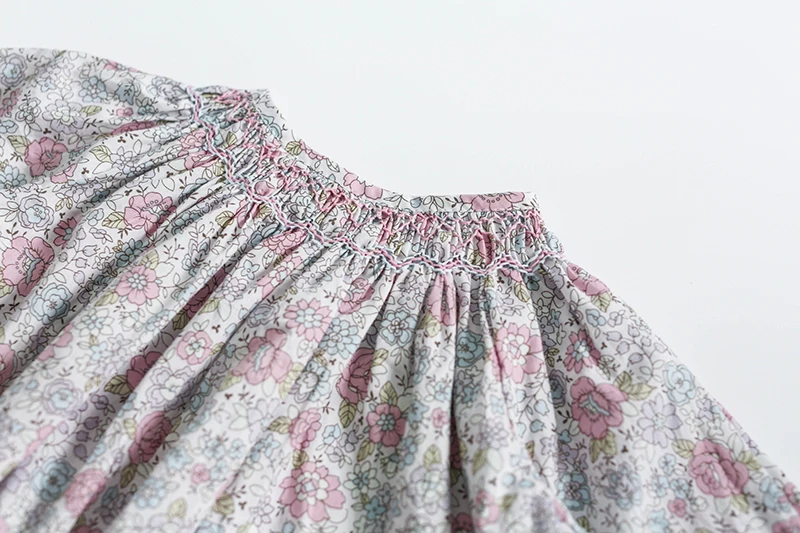 11621492909_1256229307