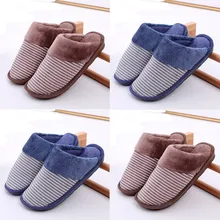 Мужские тапочки; большие водонепроницаемые повседневные домашние тапочки; сезон осень-зима; бархатная теплая обувь; удобные хлопковые тапочки в полоску